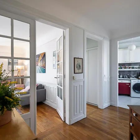 דירה Lovely & Quiet A Montmartre פריז